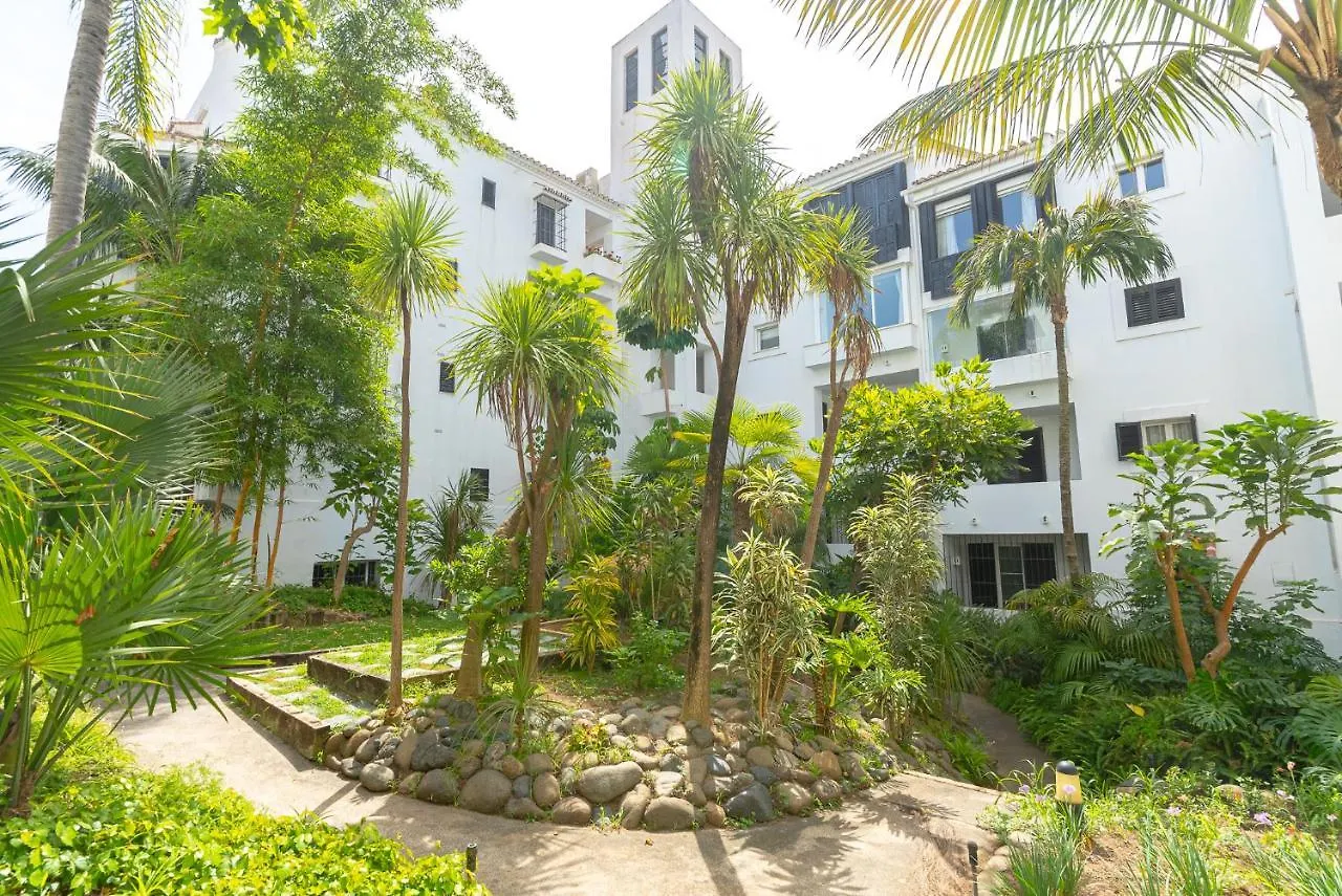 Beachfront Complex Jardines De Las Golondrinas Elviria Marbella Spain