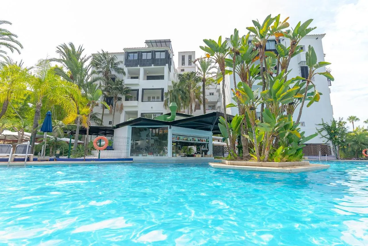 Apartament Beachfront Complex Jardines De Las Golondrinas Elviria Marbella